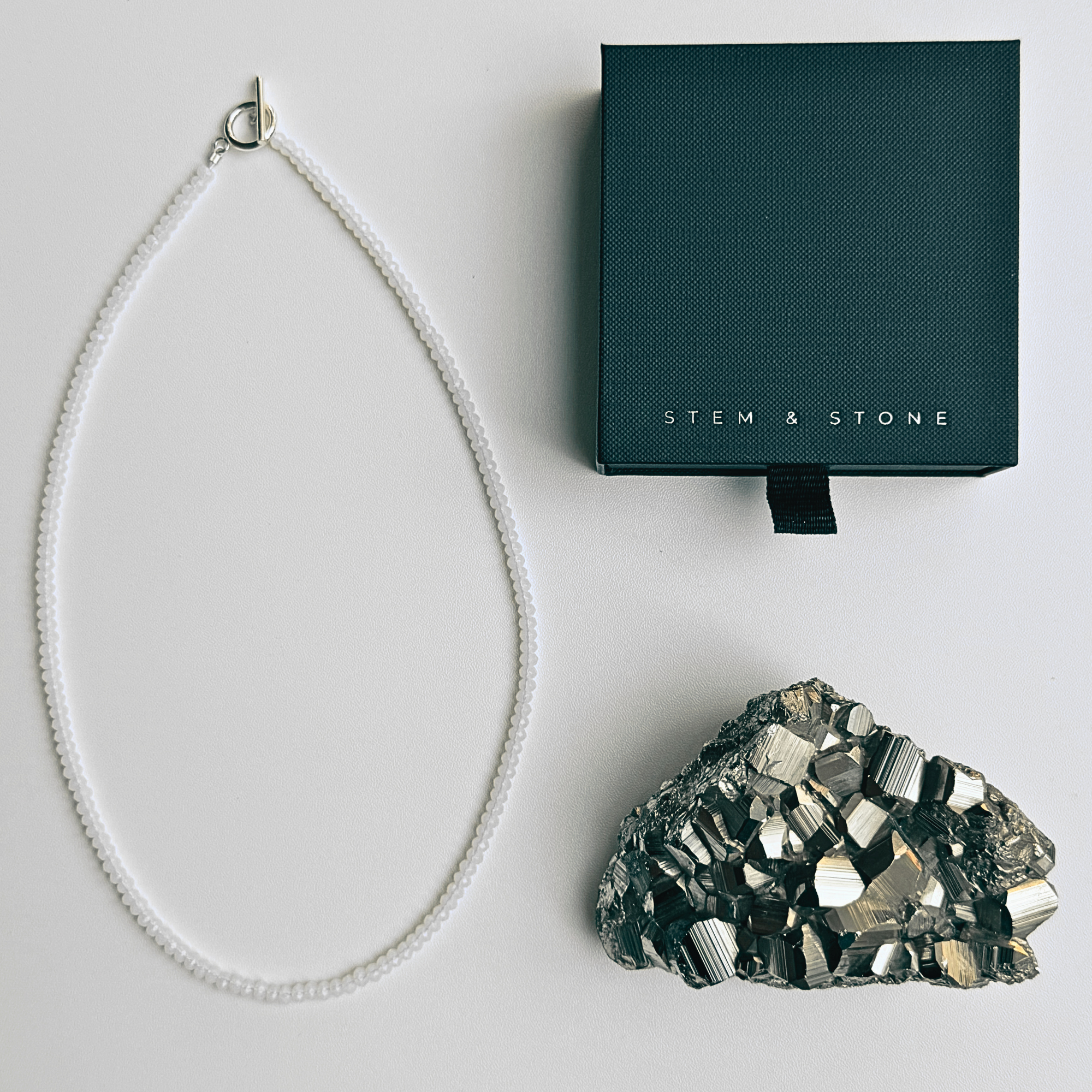 OPAL TOGGLE NECKLACE